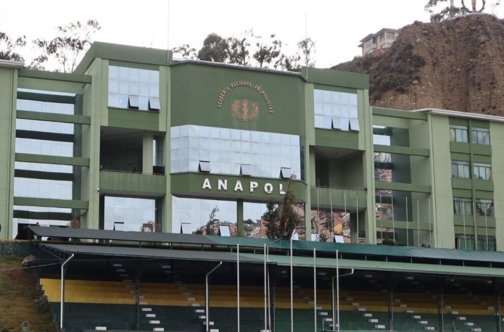 Frontis de la Anapol