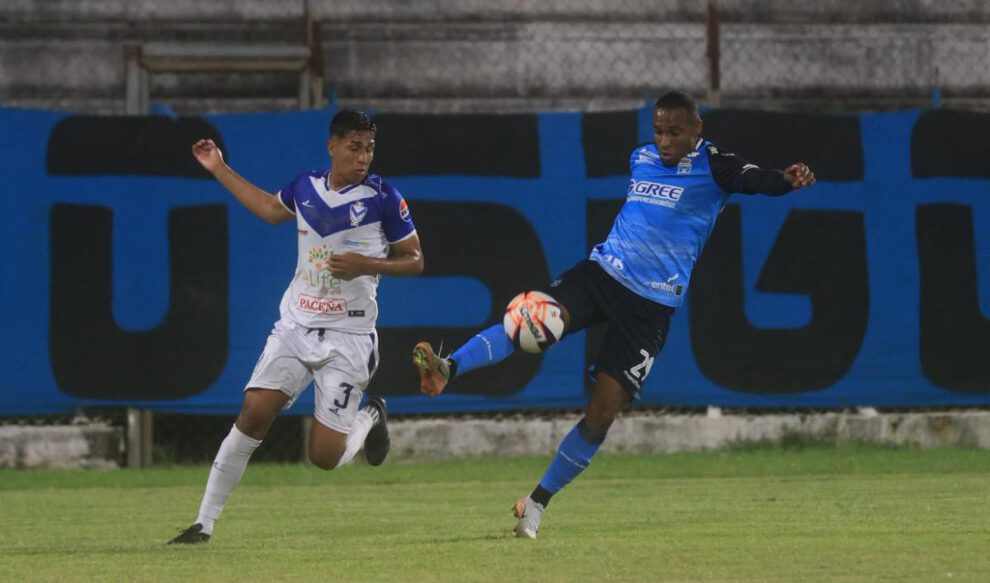 Blooming deja en el camino a GV San José, Con el global de 5-3 Blooming clasifica a la final, Partido jugado en Montero