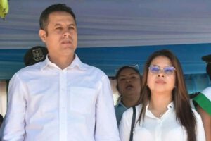 El vicepresidente Edmand Lara y su esposa, la diputada Diana Romero