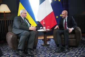 Autoridades de francia y ucrania