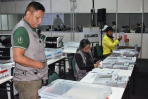 Centro de cómputo en Santa Cruza
