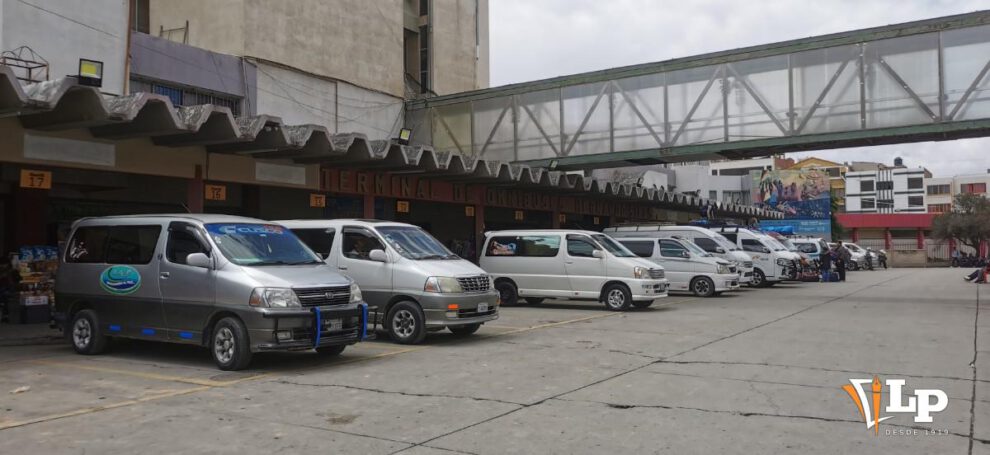 Vehículos TERMINAL Hernando Siles