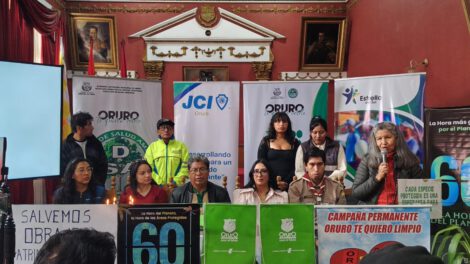 Conferencia Hora del Planeta