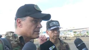 El viceministro Ernesto Justiniano confirmó el atentado contra un vehículo policial