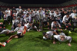 Torneo Todos contra Todos, Always Ready defiende el título, CDT Real Oruro y GV San José