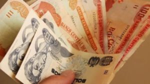 Billetes de 20 y 10 bs