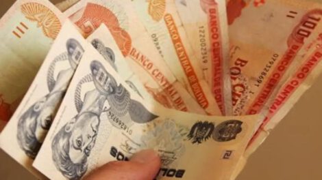 Billetes de 20 y 10 bs