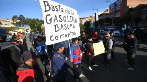 protestas por mala calidad de combustible