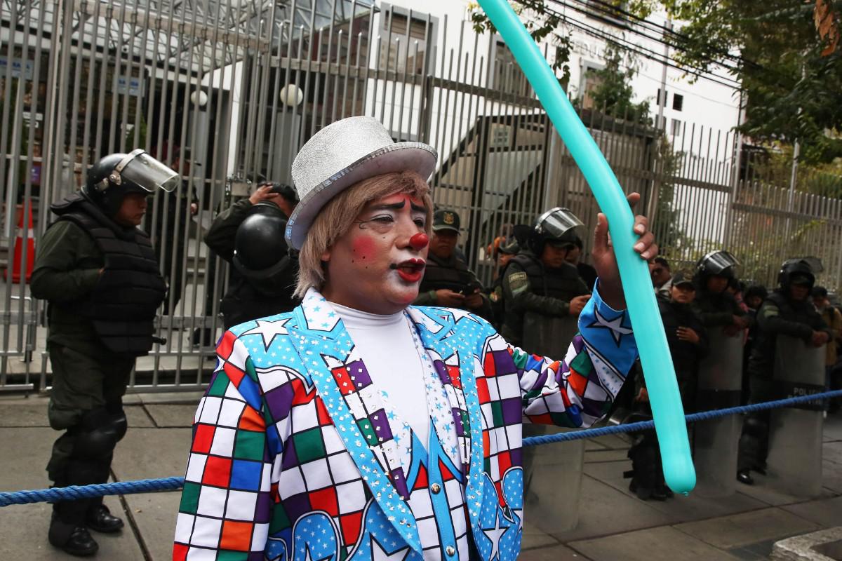 Los afectados señalaron que el pasado 19 de marzo, en el Día del Padre, ya no hubo actos culturales