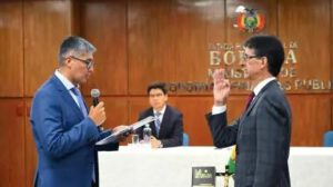 Posesión de Jorge Velasco