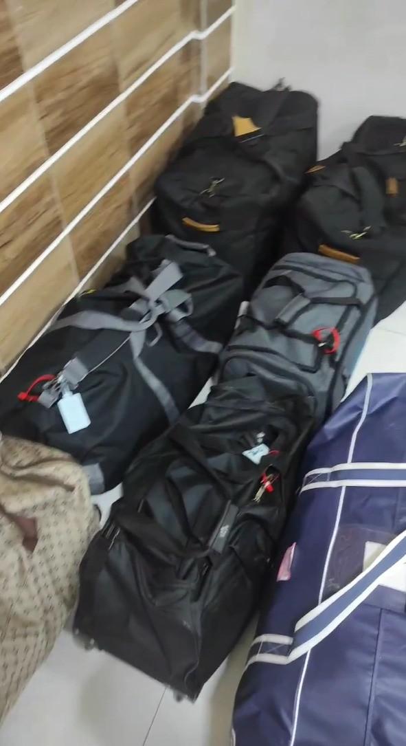 Imágenes difundidas del video de las maletas diplomáticas