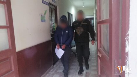 El sujeto es conducido a la carceleta