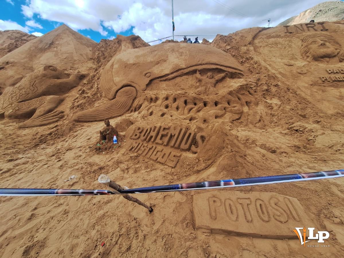 esculturas de arena en Oruro