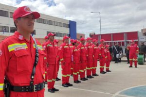 Formación de los nuevos aspirantes a bomberos