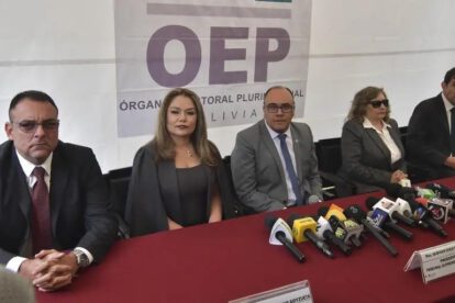 Miembros de la Sala Plena del TSE