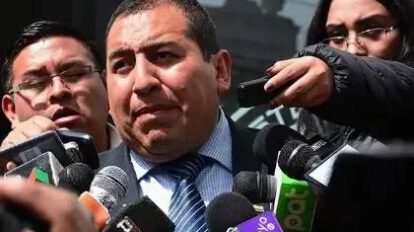 Hombre entrevistado