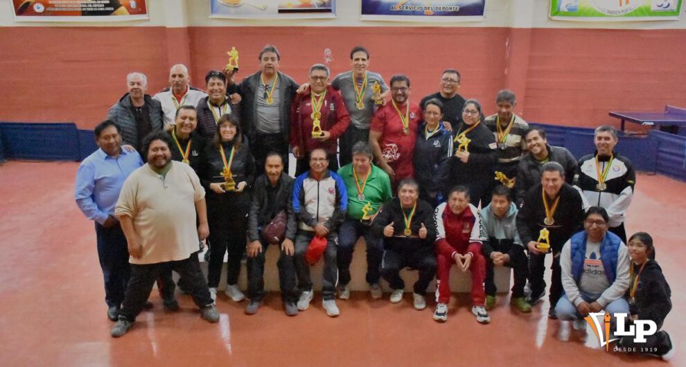 Tenis de Mesa en Oruro, Nacional de confraternidad de tenis de mesa Máster, Cinco delegaciones participaron en el torneo