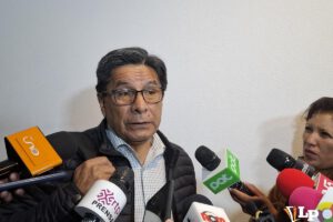 El diputado Porcel en conferencia de prensa