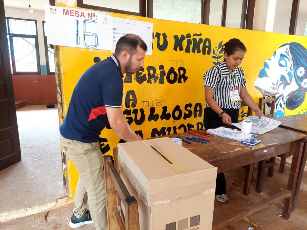 Concluye la jornada de repetición de votación en Santa Cruz