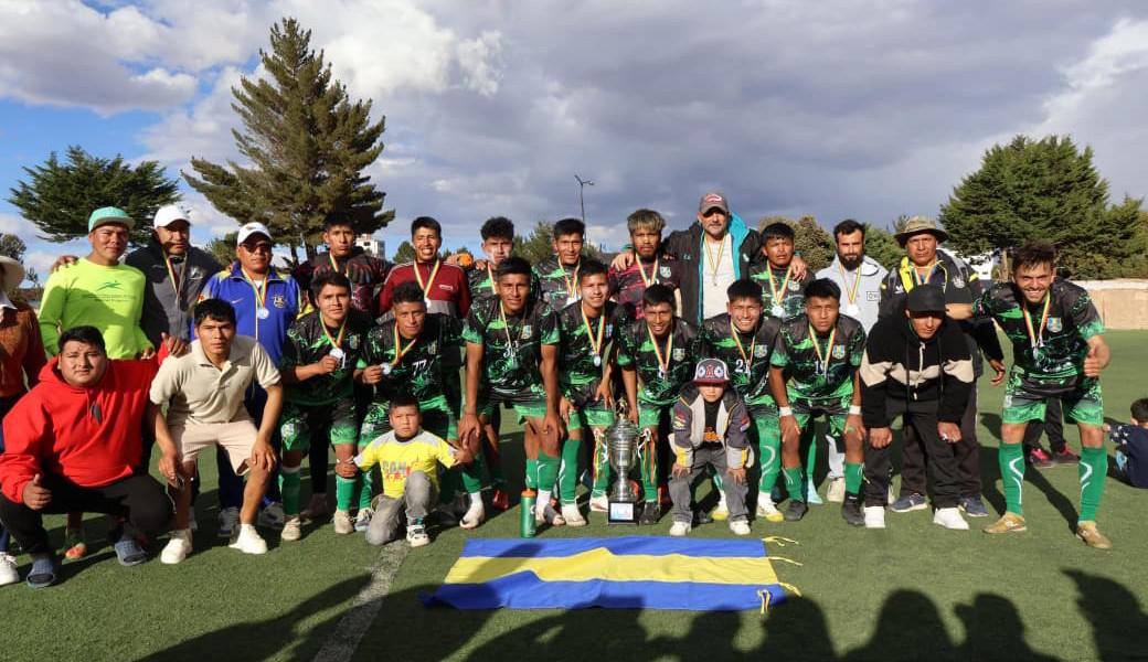 Fútbol Provincial Oruro, CD Guadalajara Bicampeón, final en la cancha del Regimiento Camacho
