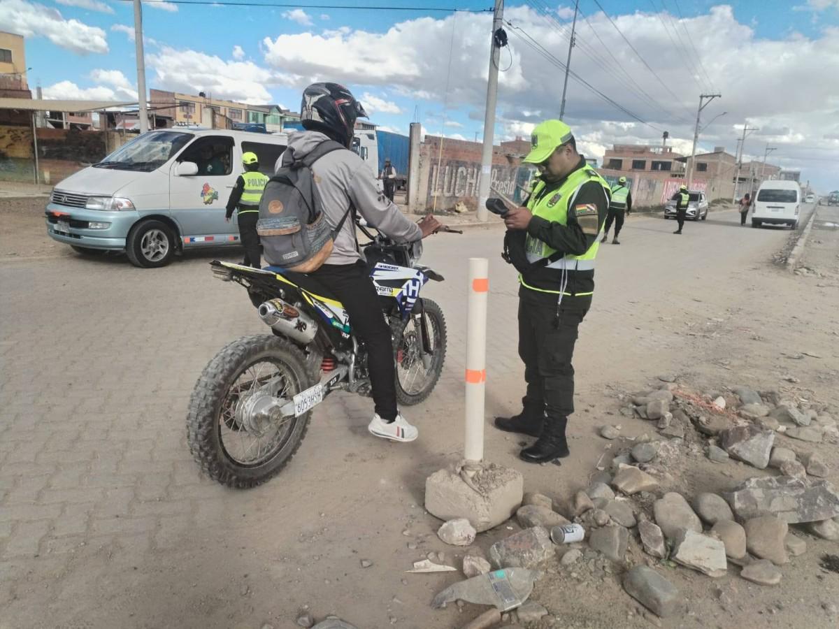 los controles se efectuaron también a los motociclistas