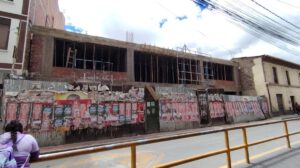 liceo Oruro en construcción