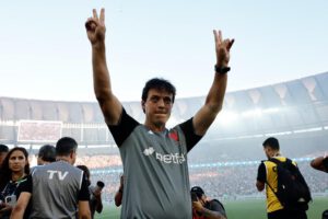 Fernando Diniz, Nuevo entrenador del Corinthians, El jueves debutará contra Platense