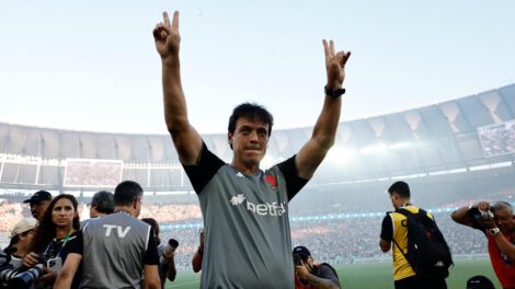 Fernando Diniz, Nuevo entrenador del Corinthians, El jueves debutará contra Platense