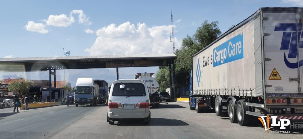 Camiones en carretera