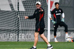 Copa Sudamericana, 32 equipo participan en ocho grupos, comienza la fase de grupos