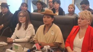 El Partido Demócrata Cristiano exige informes a ministros