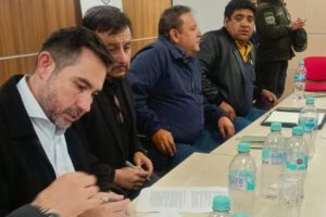 Firma acta bloqueo transporte