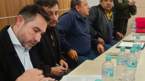 Firma acta bloqueo transporte