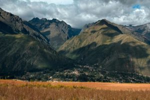Las zanjas en la frontera de Chile amenazan la fauna del Altiplano