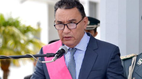 Ministro de Defensa, Raúl Salinas, dio fin al convenio de cooperación militar con Irán