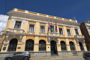 Fachada de la alcaldía