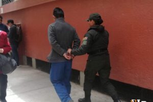 Se lleva al sujeto a su audiencia cautelar