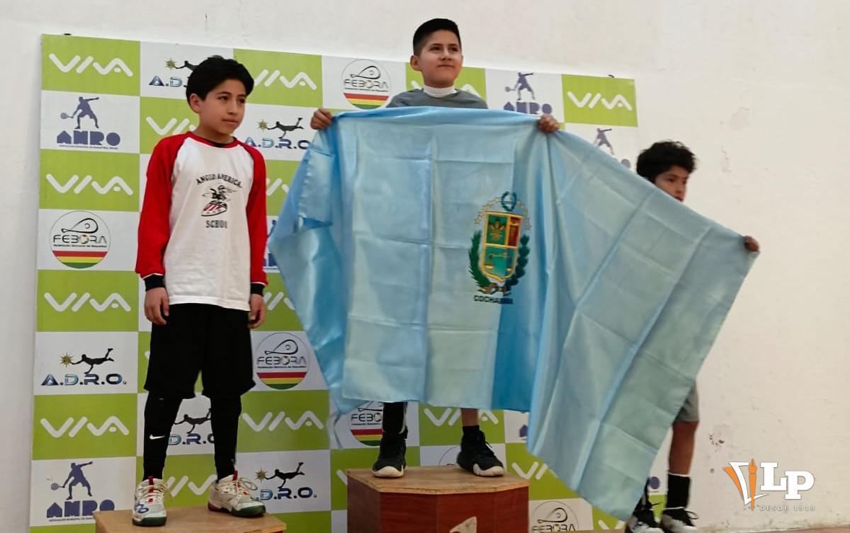 Torneo Nacional de Ráquetbol, Oruro campeón nacional, destacados raquetbolistas juveniles