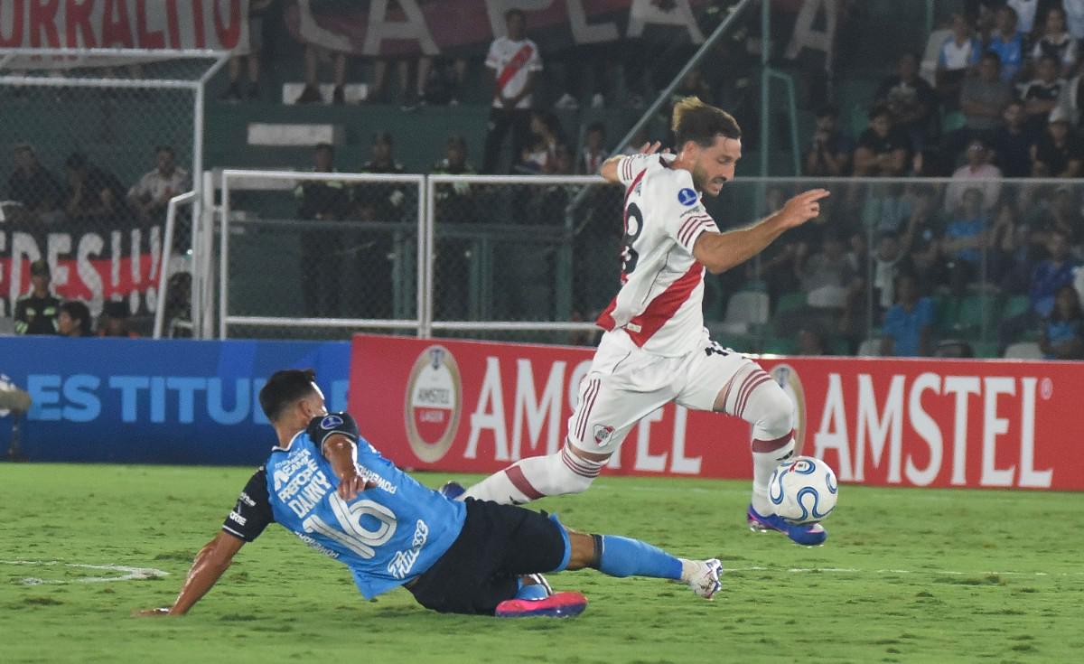 Copa Sudamericana, Fase de Grupos, Blooming vs. River Plate, Estadio Ramón Aguilera Costas