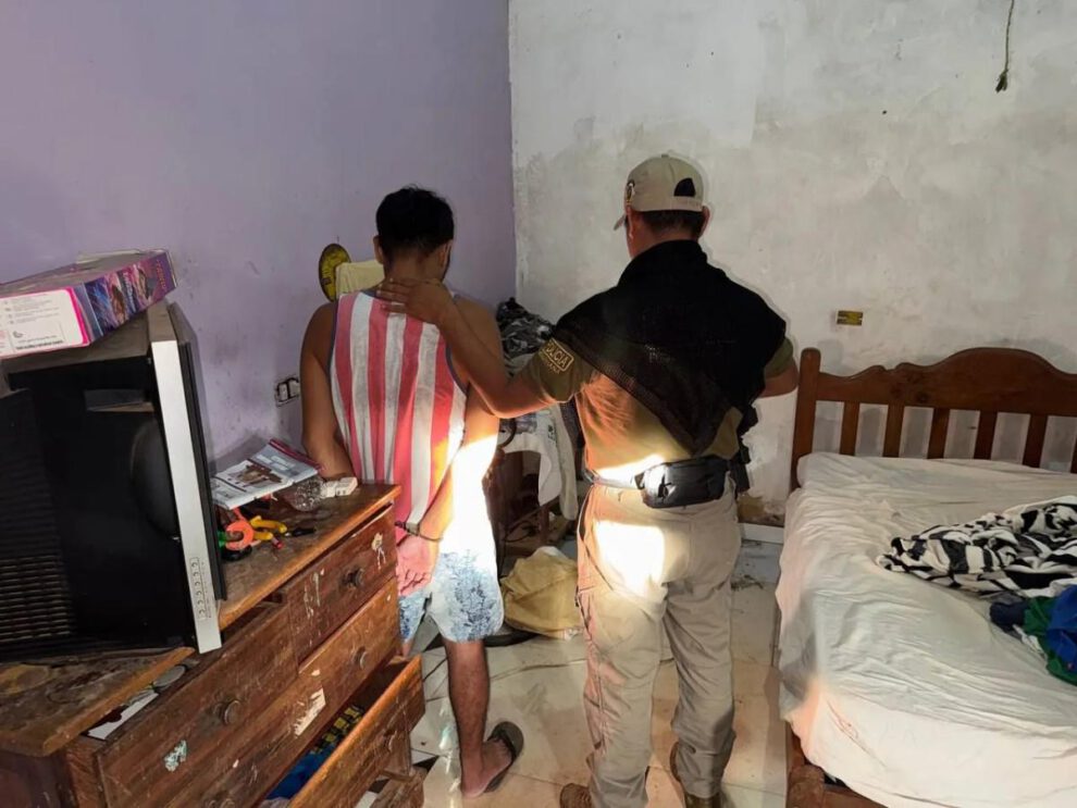 El sujeto, encontrado en su domicilio, está vinculado a la tenencia de material de abuso sexual infantil