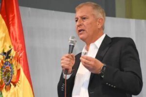 El senador Branko Marinkovic