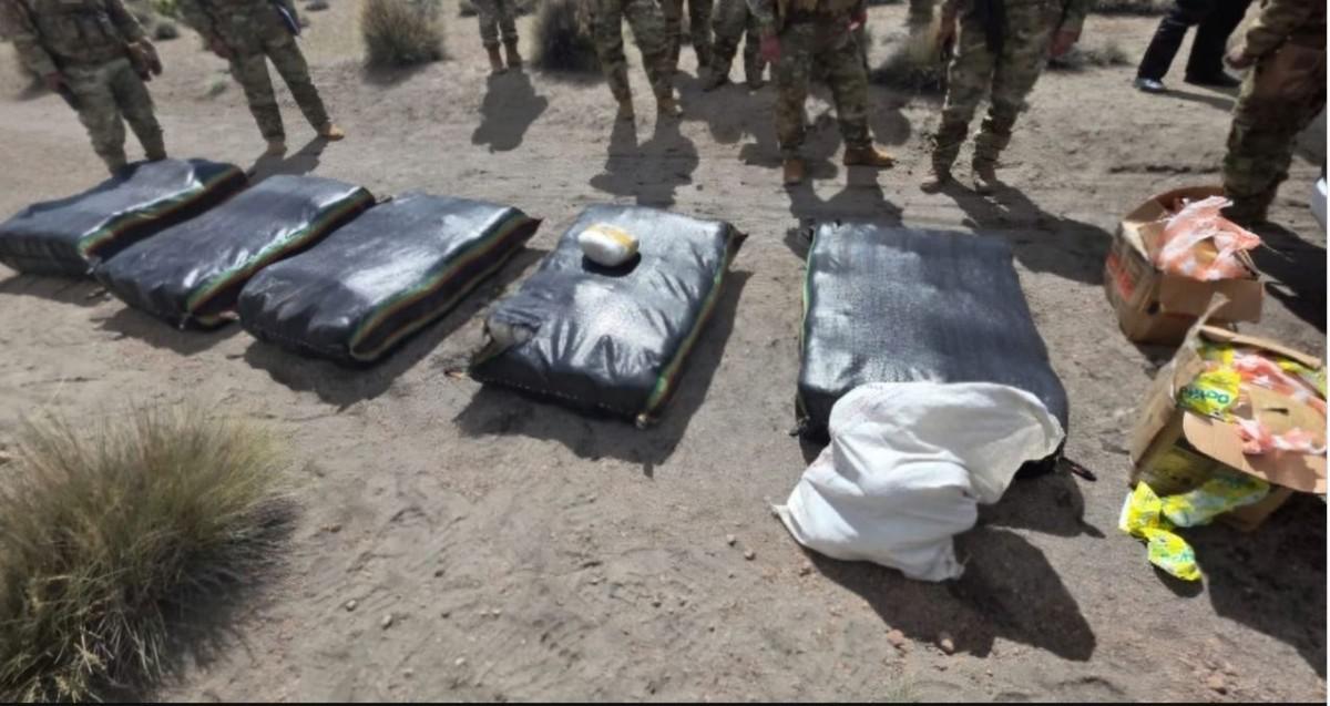 Imagen de las drogas encontradas