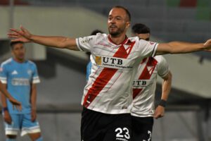 División Profesional, Aurora empata con Always Ready, Estadio Félix Capriles