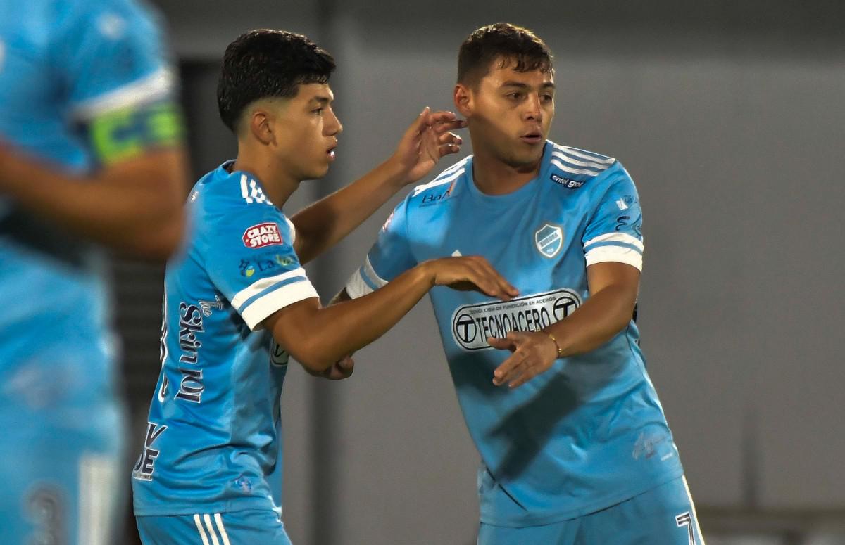 División Profesional, Aurora empata con Always Ready, Estadio Félix Capriles