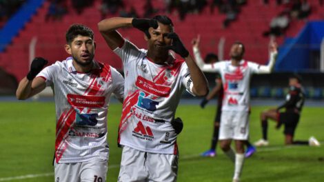 División Profesional, Nacional Potosí vs. FC Universitario, Estadio Víctor Agustín Ugarte