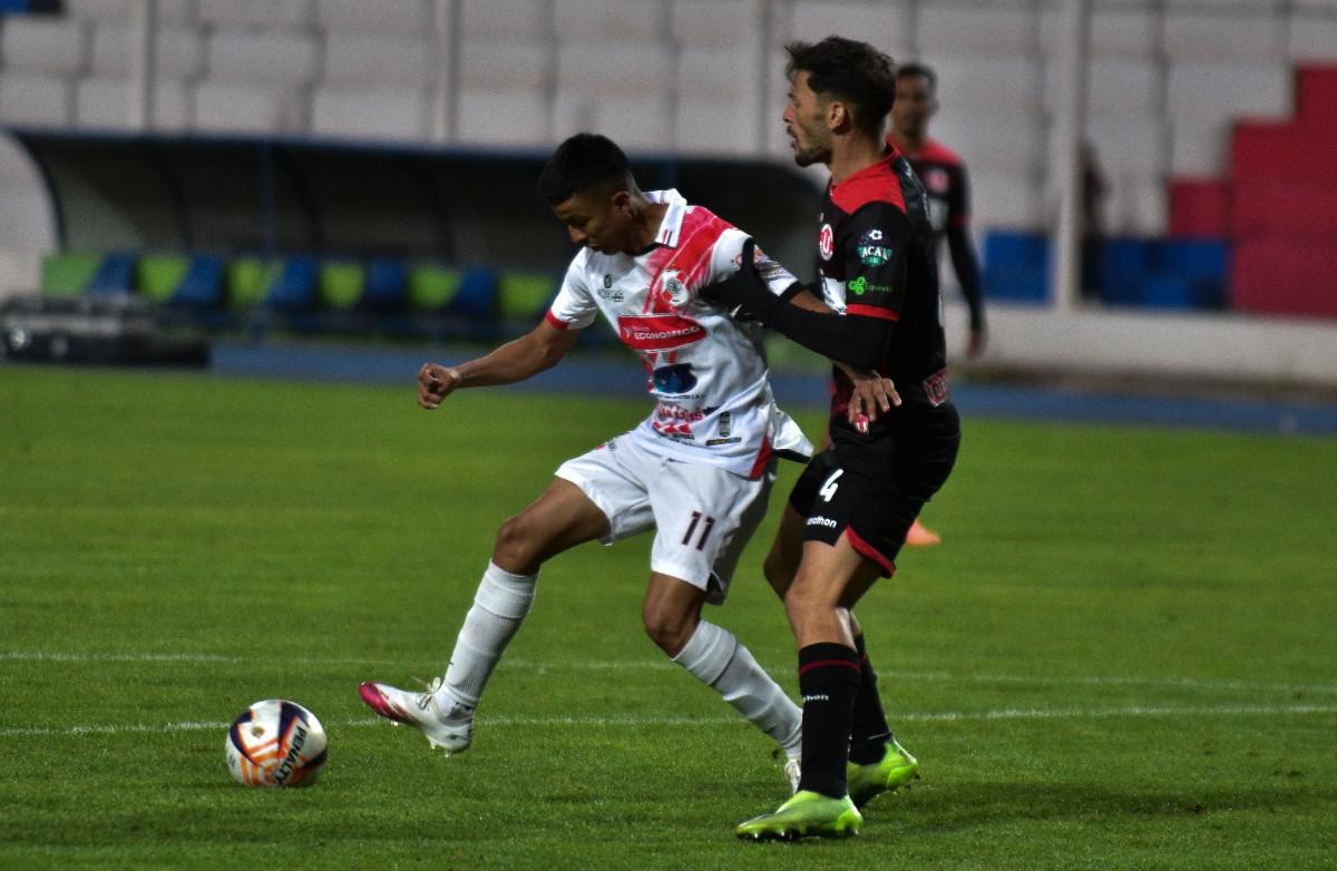 División Profesional, Nacional Potosí vs. FC Universitario, Estadio Víctor Agustín Ugarte