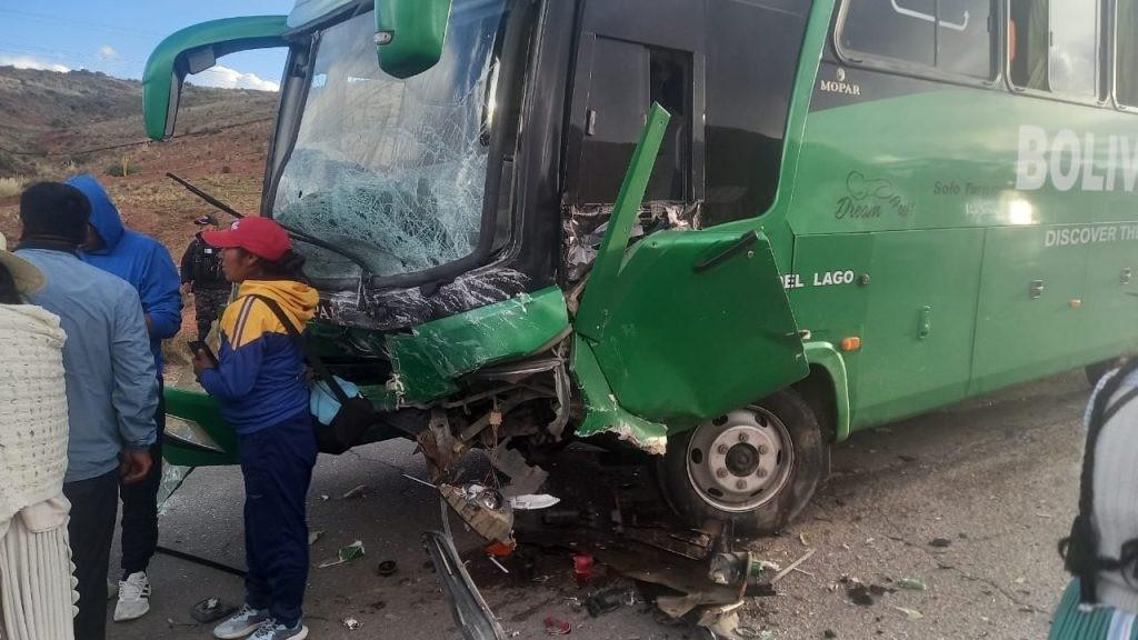 Vista frontal del bus