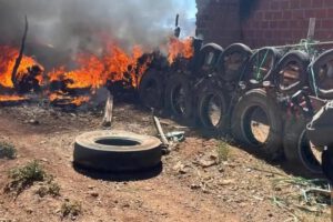 El incendio se propagó a raíz de las llantas de goma