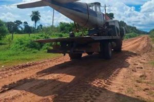 La aeronave se encontraba en una propiedad agrícola y carecía de asientos en su interior