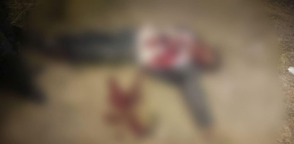 Imagen del cuerpo sin vida del docente